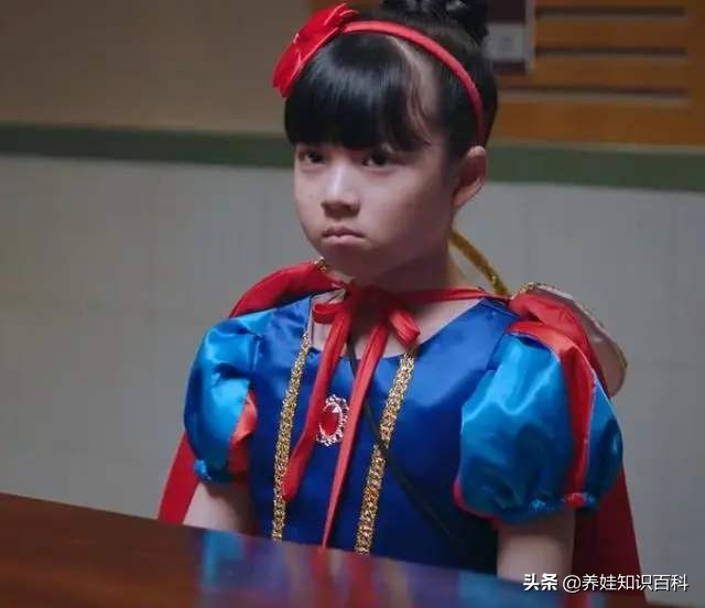 以家人之名凌霄去新加坡是哪一集