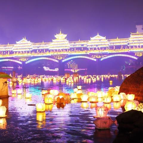 桂林市哪里有灯展