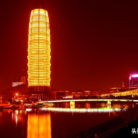 郑州市和长沙市哪个大