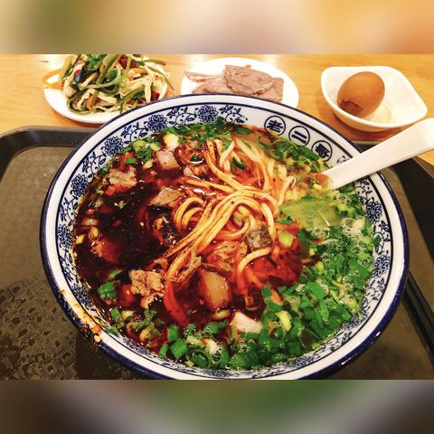 成都正宗兰州牛肉面的相关长尾关键词有哪些