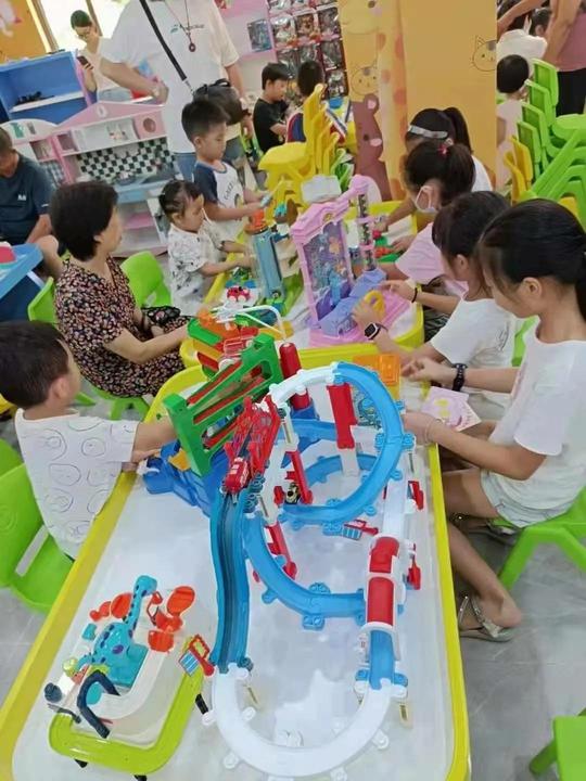 宝妈创业开一家室内儿童游乐园怎么样？