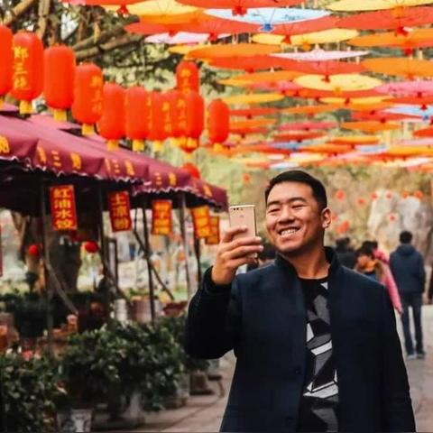 去成都市里哪里好玩儿