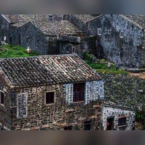 昆明市安宁哪里有好石头