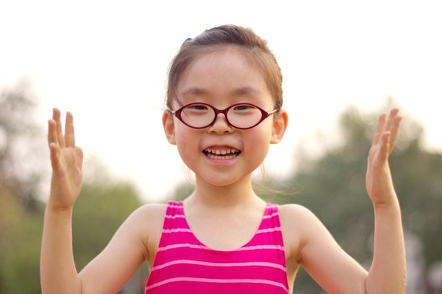 孩子近视有什么表现