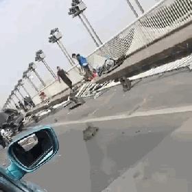 为什么广州大桥有护栏？
