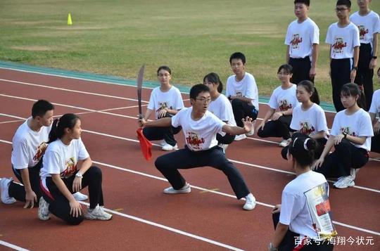 佛山这8所中学校运会精彩纷呈谁与争锋？请为母校花式打call