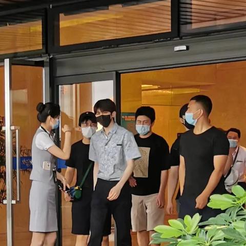 桂林火车站到两江机场相关长尾关键词有哪些