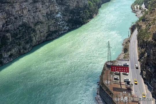 四川独有的“水上公路”，不仅景美人少，而且只对国人开放