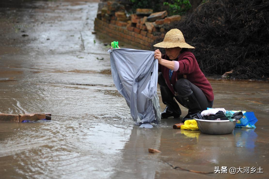 滚筒洗衣机洗衣服费电吗