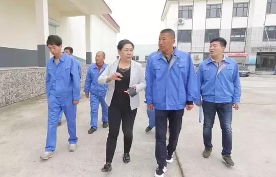 出彩女性·归乡创业共致富水没地上玉米“金”