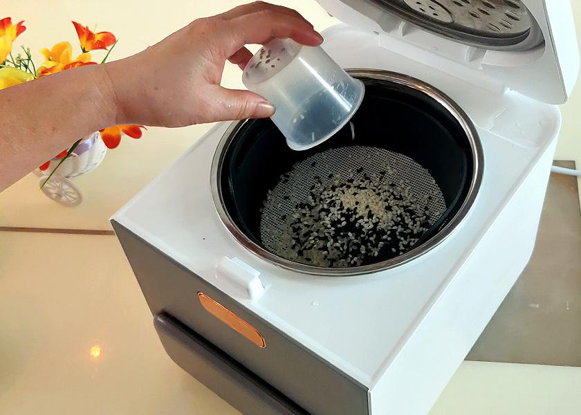 电饭煲煮稀饭老跳怎么回事