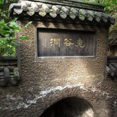 属龙女宝宝怎么起名(杨姓男孩按辈份龙字辈起名字)