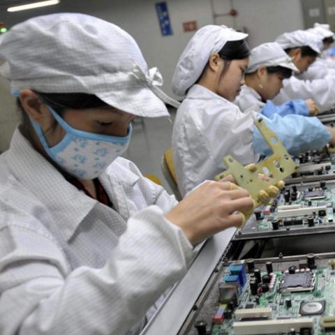 武汉富士康都是怎么招人的？