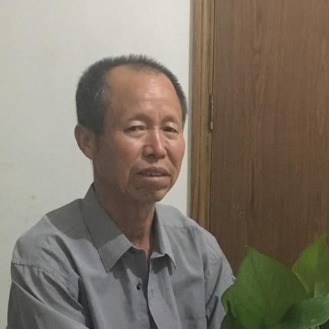 谦逊的足球运动员们小说的长尾关键词有什么