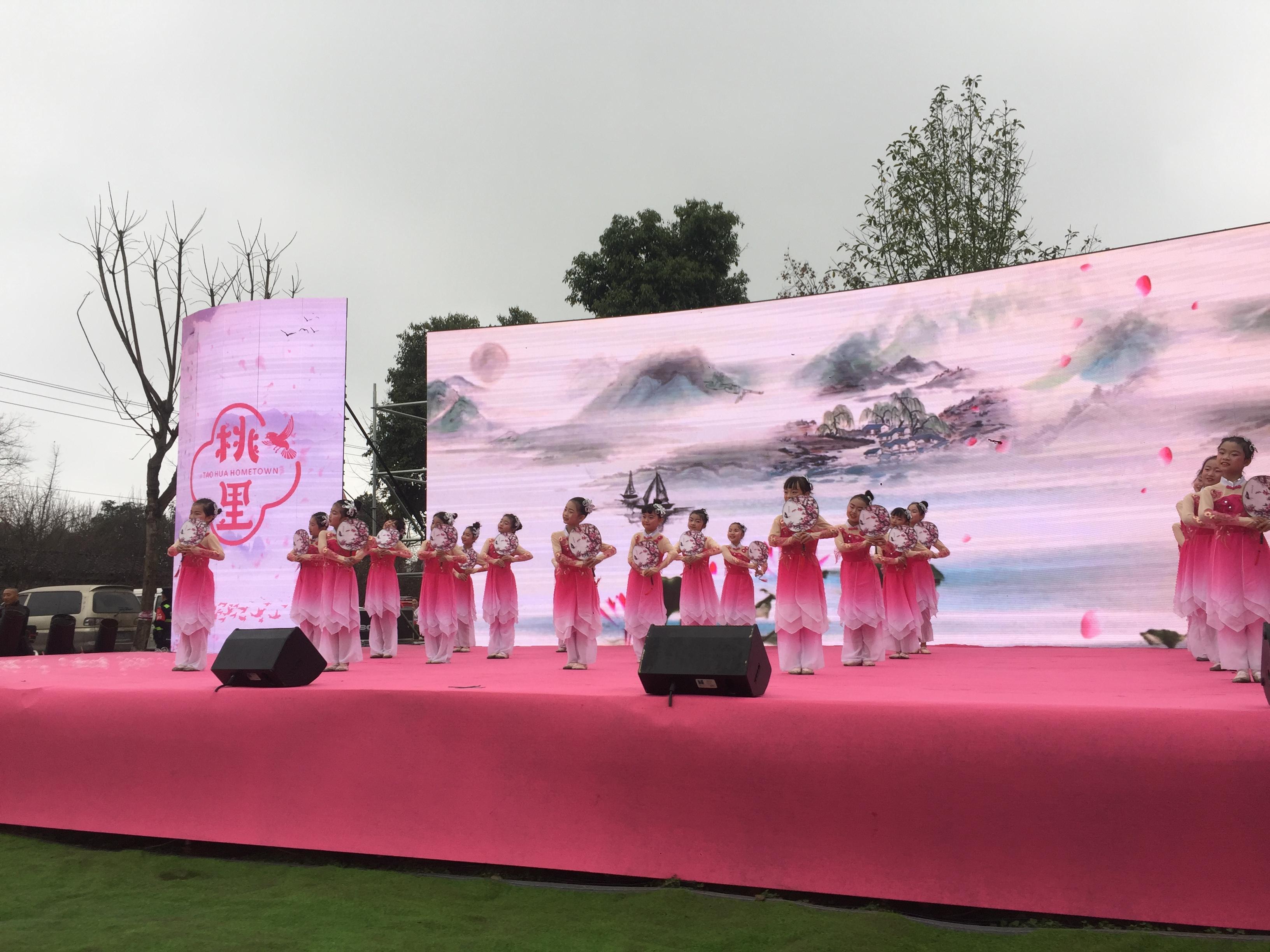 金桥区有什么美食（被称为河里的软黄金）