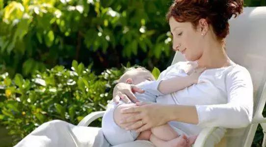 宝宝爱上火奶粉怎么选 宝宝爱上火奶粉怎么选