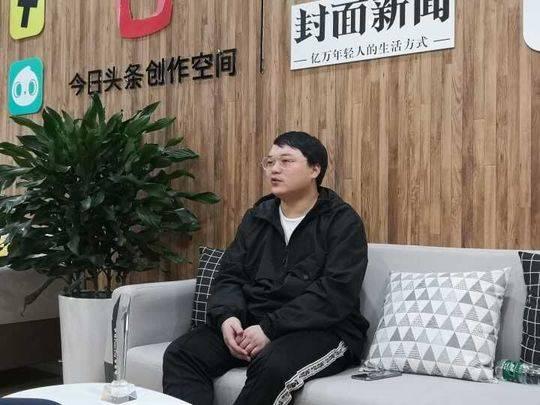 封面头条创作空间首场路演：短视频创业火爆，专业投资人现场点评