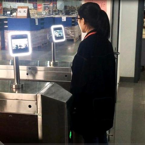 跨境电商ai服务平台官网 相关的长尾关键词是那些 