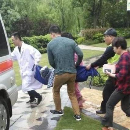 济南孩子坠落相关长尾关键词有哪些