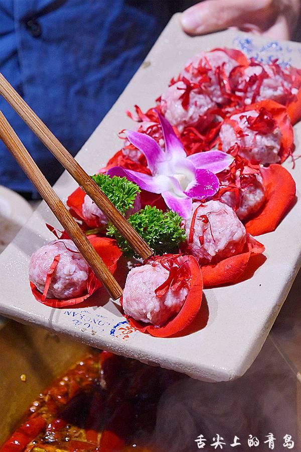 美食诱惑河豚是什么（为什么很多人宁愿在网游大把充钱）