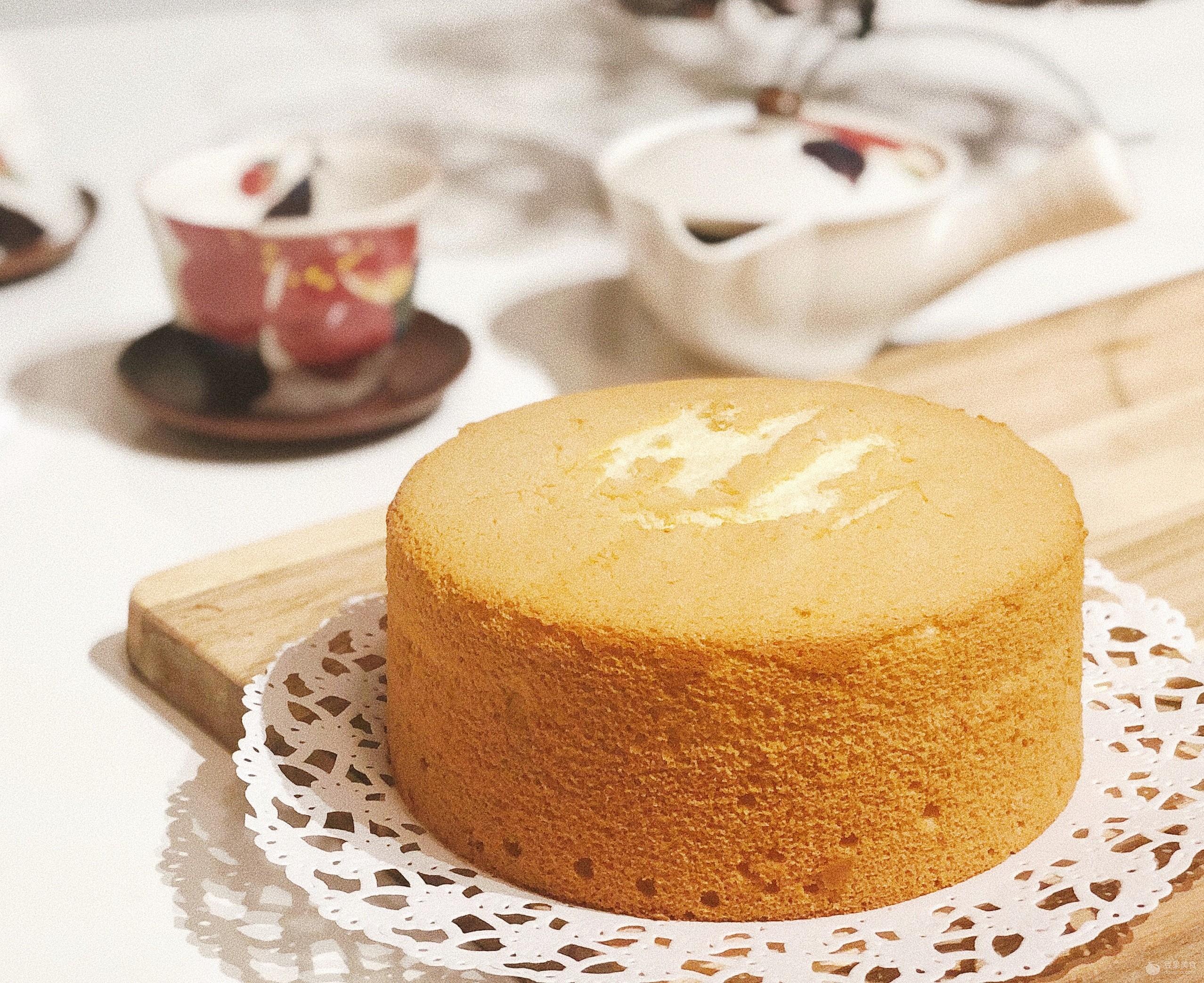  10 Delicious Recipes Using Butter Golden Cake Mix for Effortless Baking