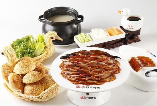 美食领域可以拍摄什么（自媒体拍什么视频最吸引人呢）