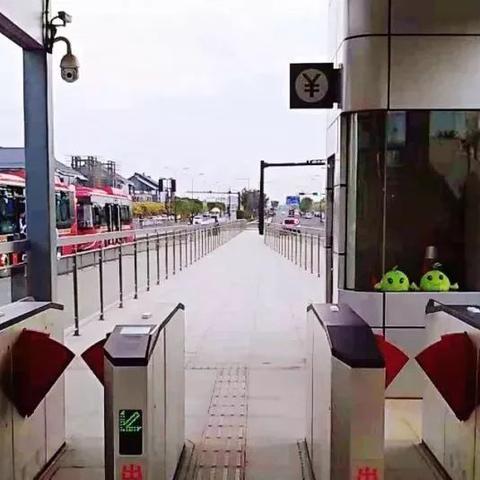 南宁市学生怎么办公交卡