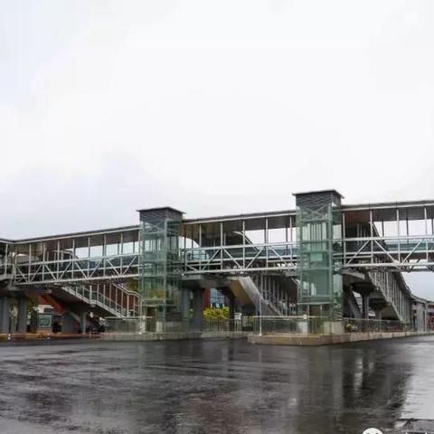 南宁市brt怎么坐怎么买票