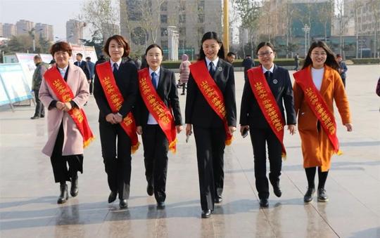 践行妇女十二大精神谱写巾帼维权新篇章（六）｜山东龙头齐鲁女律师志愿团活动纪实