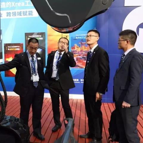 上海哪些招挖机师傅