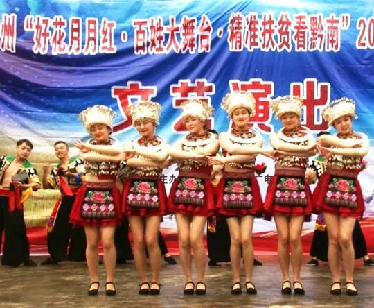 建中镇“五双社区”让百姓住下来富起来