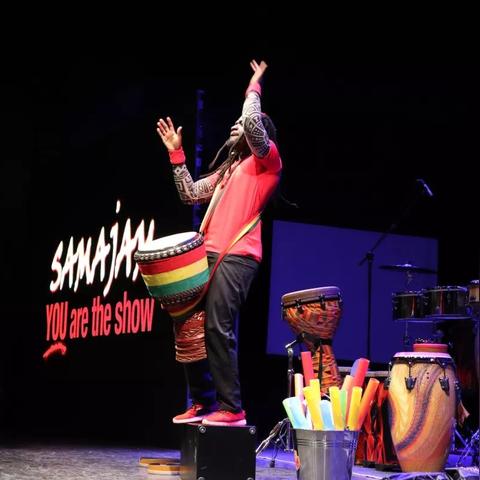 小恐龙游戏（小恐龙游戏，探索奇幻世界的冒险之旅）