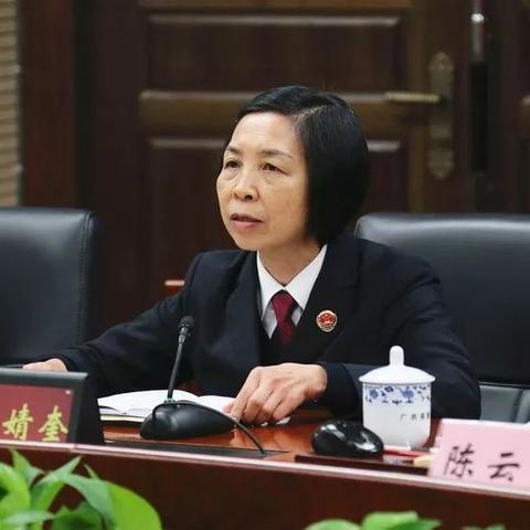 南宁市请合同律师哪个好
