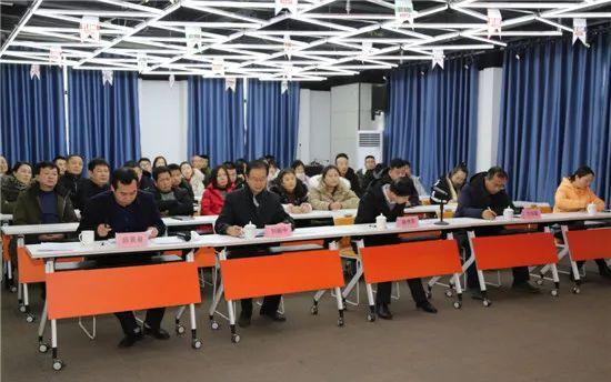 竞聘演讲视频5分钟(组织推荐和岗位竞聘区别)