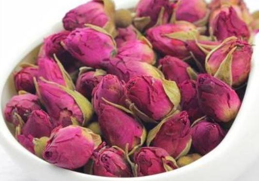 干花产品总销售额达6000万，他是如何成为“干花大王”？