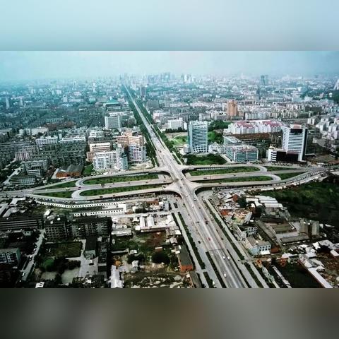 成都市1号地铁线站点的长尾关键词有什么