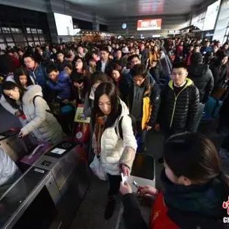 在济南用宽带哪个好？联通还是电信的？