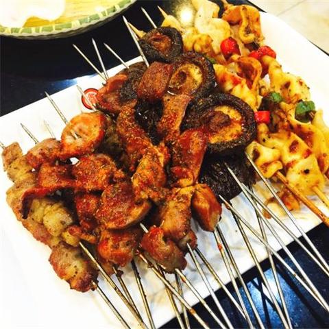 大连市哪个大学有夜市