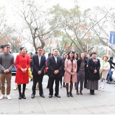 海外电商没有线下 相关的长尾关键词有什么