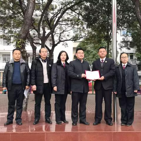 南宁市四十几中学怎么样