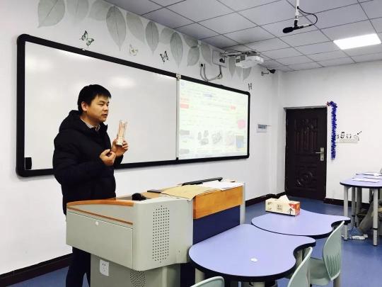 首批29位汶川学子抵达义乌开启电商第一课