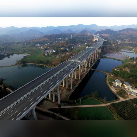 成都市到营山县怎么走