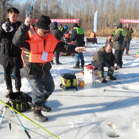 【天津冰钓图片】相关长尾关键词有哪些