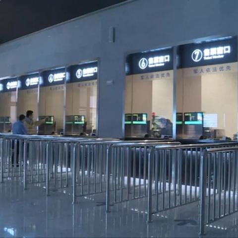 怎么进南宁市十八中