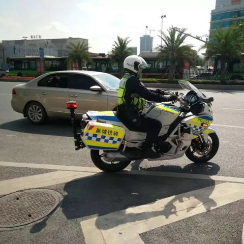 南宁李有警的相关长尾关键词有哪些