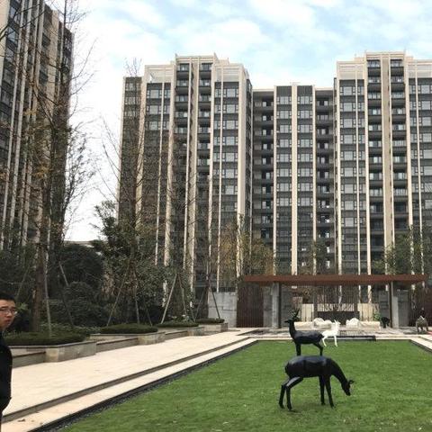 成都市蜀西路有地铁吗的长尾关键词有哪些