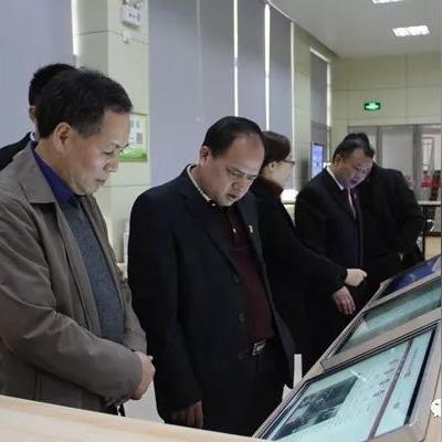 怎么从钦州去南宁市