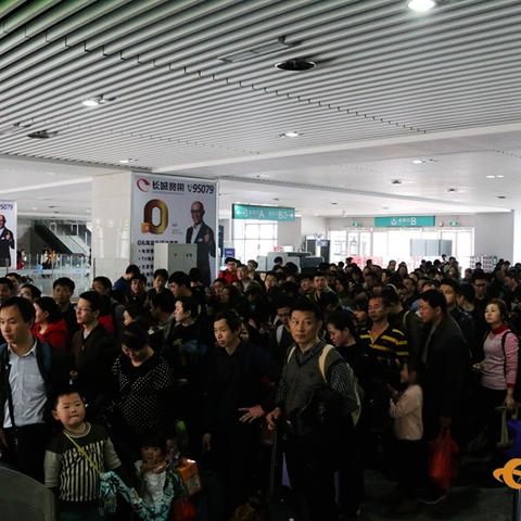 常平东坐高铁到西平西经过哪些站？