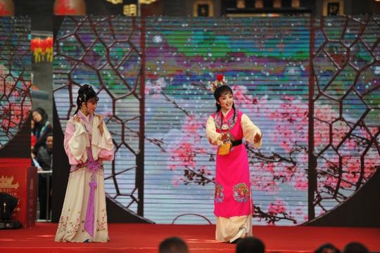广府庙会今日开锣！展演七天，聚集戏剧泰斗，还有各地庙会特色