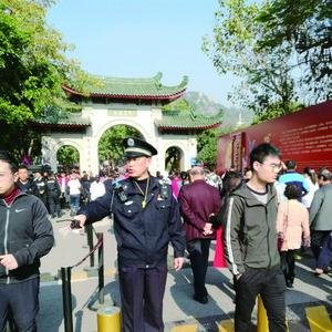 厦门哪里人流量最大的相关长尾关键词有哪些